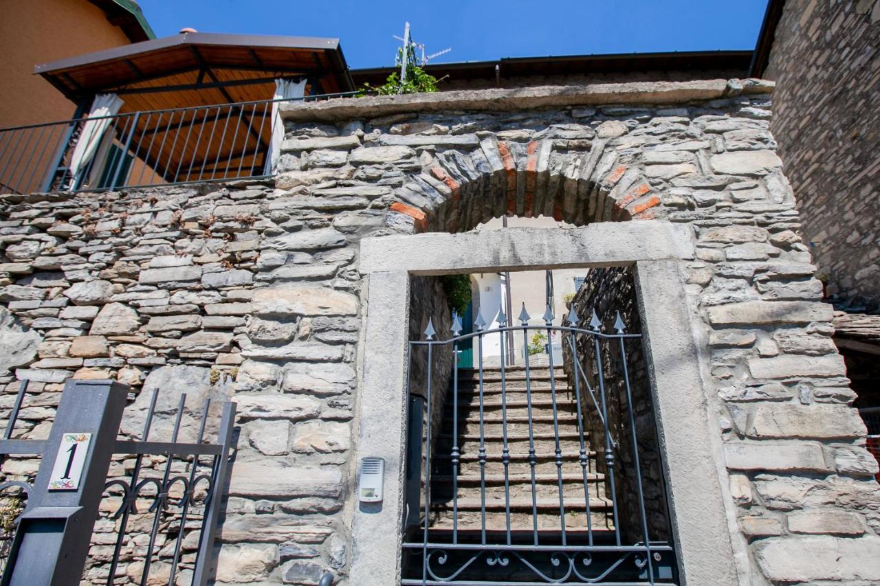 Ferienwohnung Casa Di Momo Carate Urio Exterior foto
